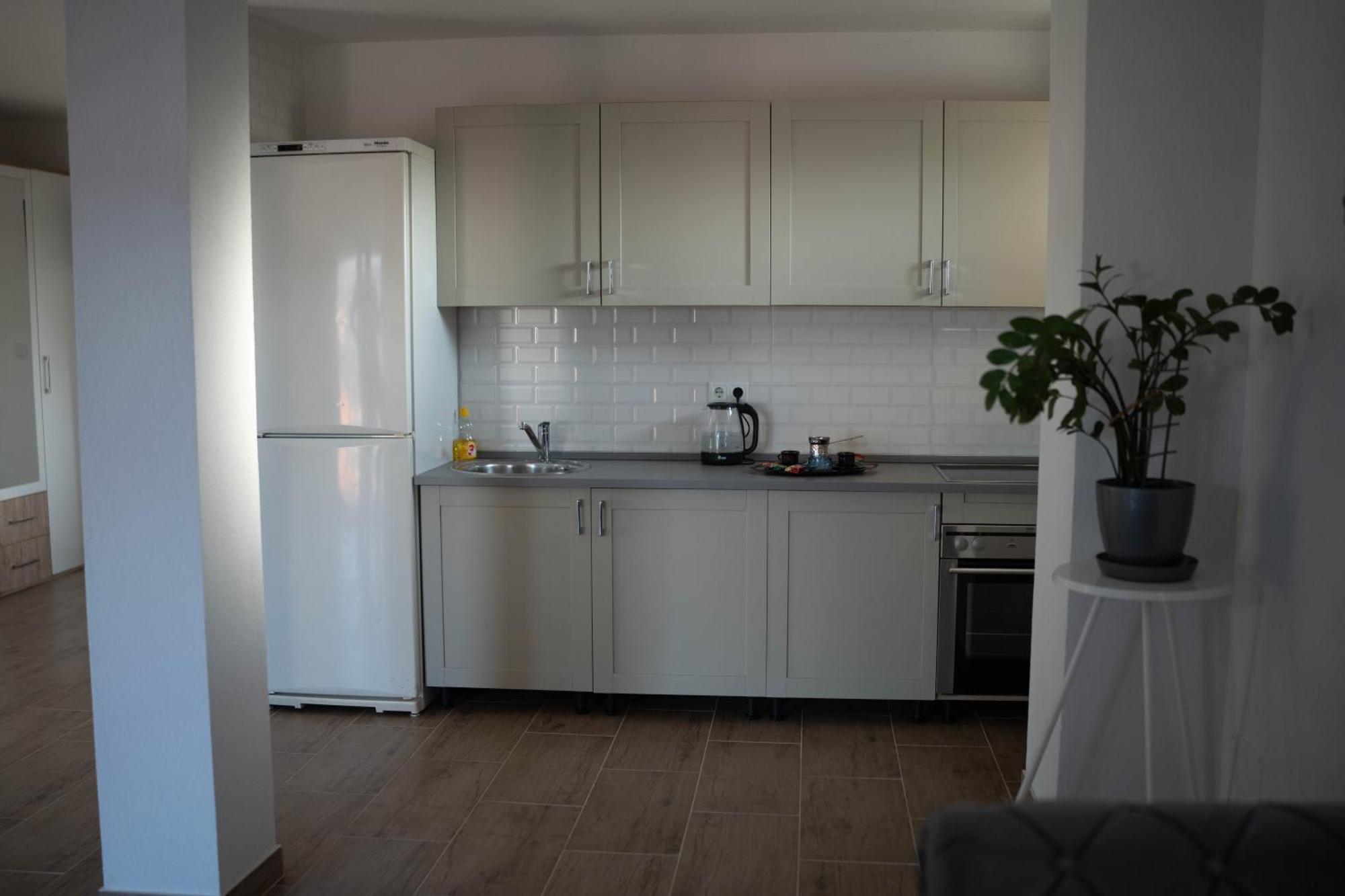 Apartmani Elegance Tuzla Extérieur photo