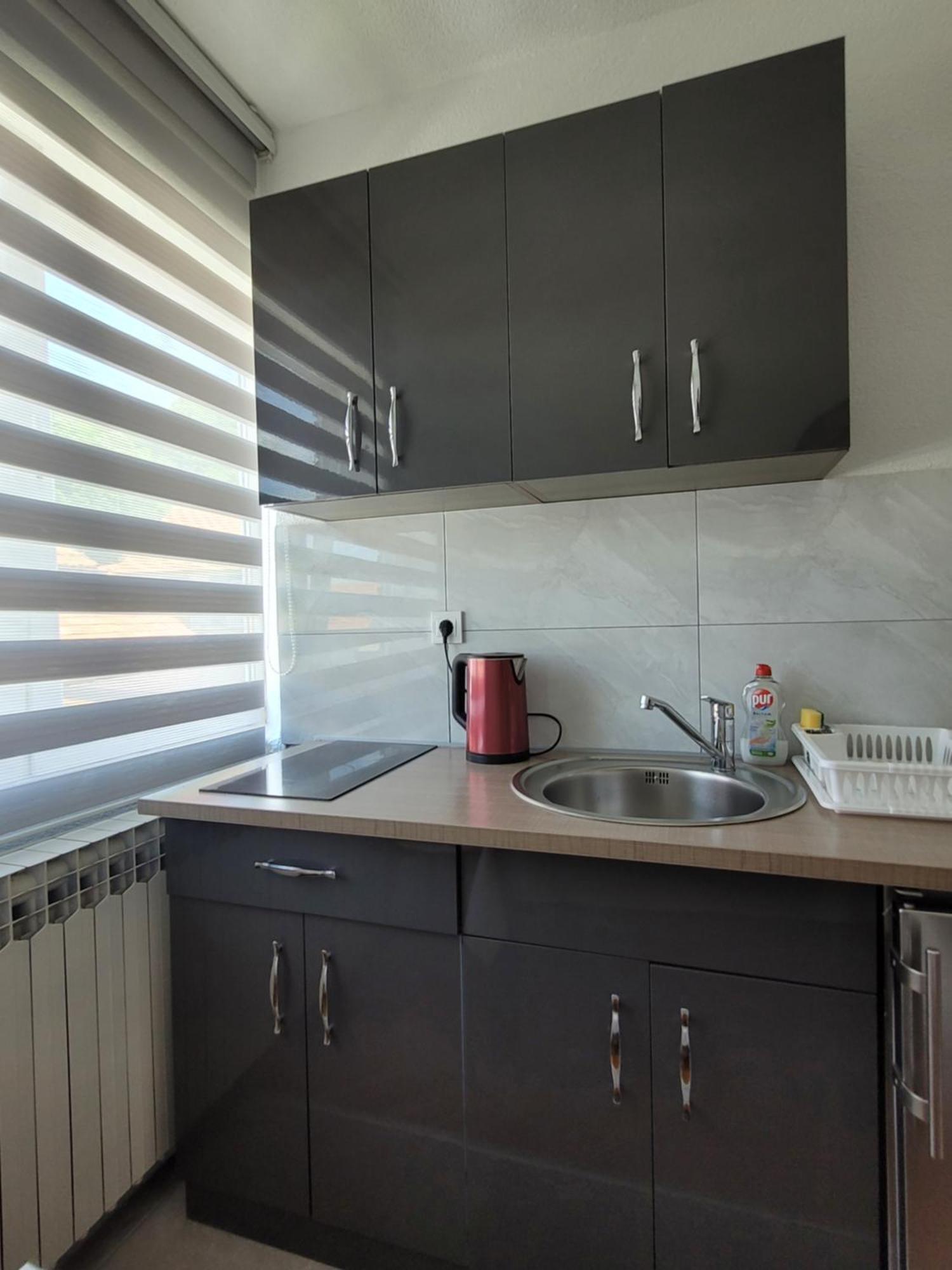Apartmani Elegance Tuzla Extérieur photo