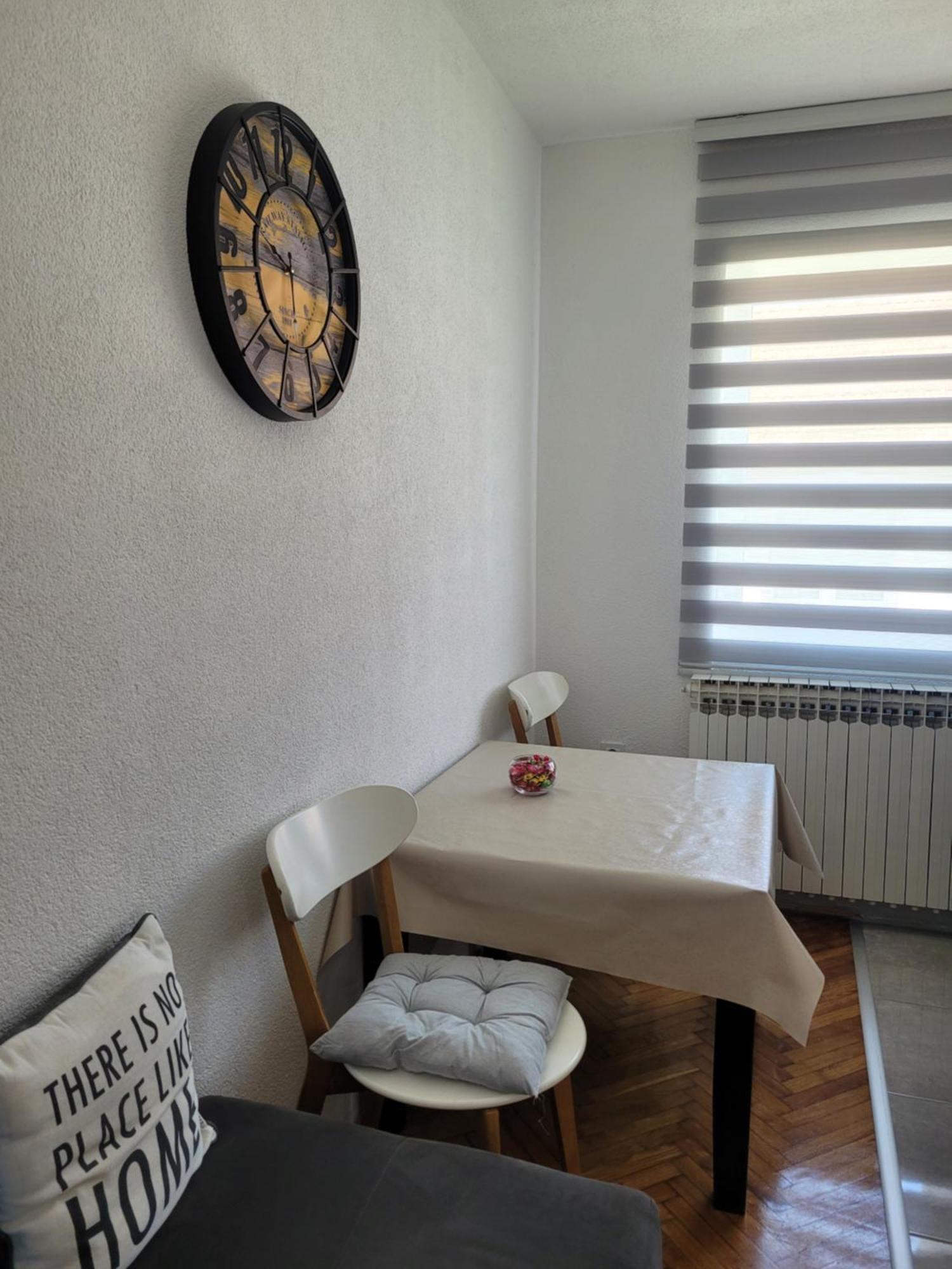 Apartmani Elegance Tuzla Extérieur photo
