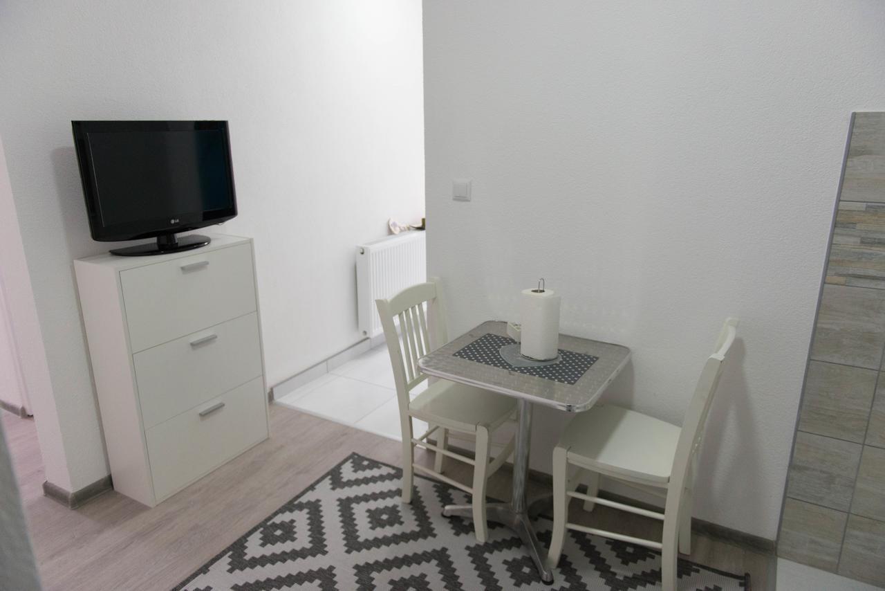 Apartmani Elegance Tuzla Extérieur photo